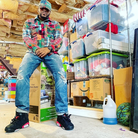 Meet your Posher, Adam - Picture 7 of 8